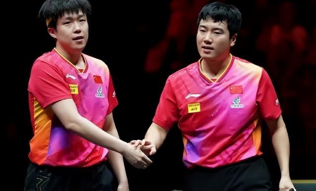 中国队碾压日本队,梁靖崑高光表现 中国队碾压日本队,梁靖崑高光表现