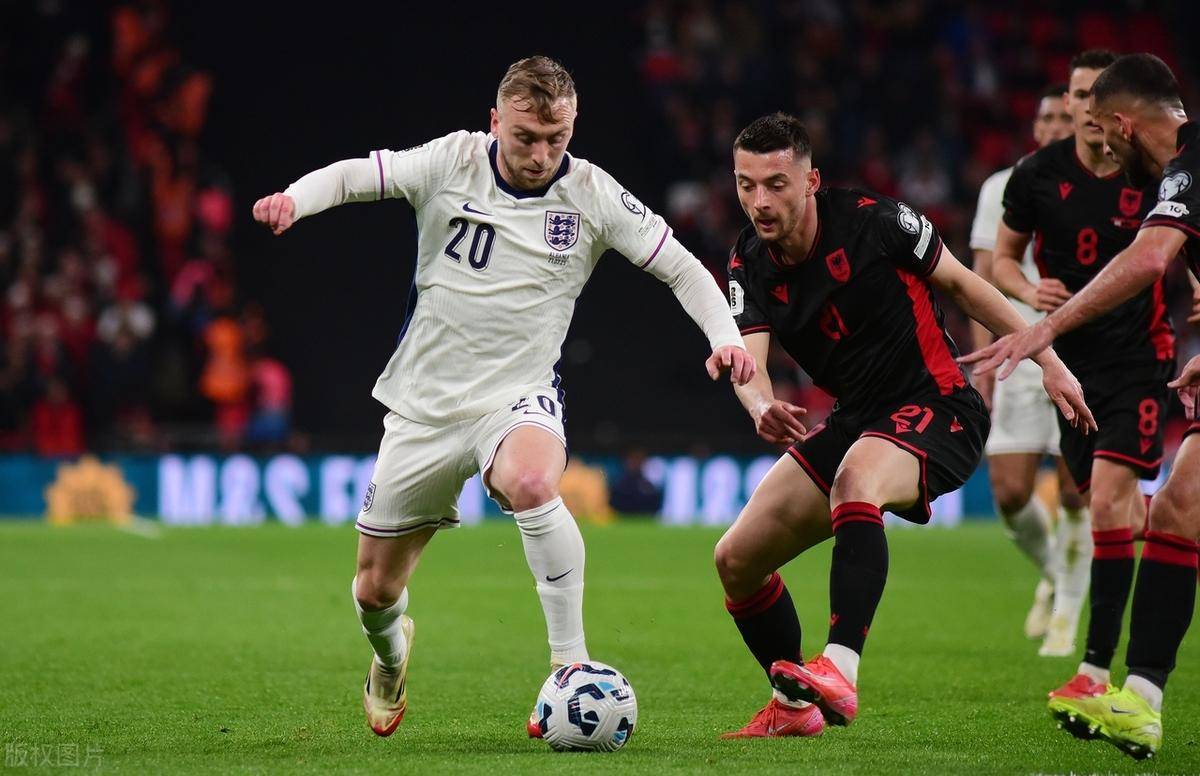 瑞典队完胜英格兰队，梁靖崑状态火热